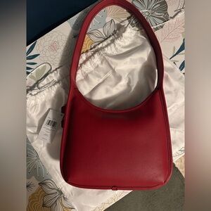 Ruby Coach Curve Zip